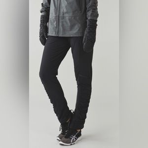 Lululemon Runderful Pants Size 8 Black